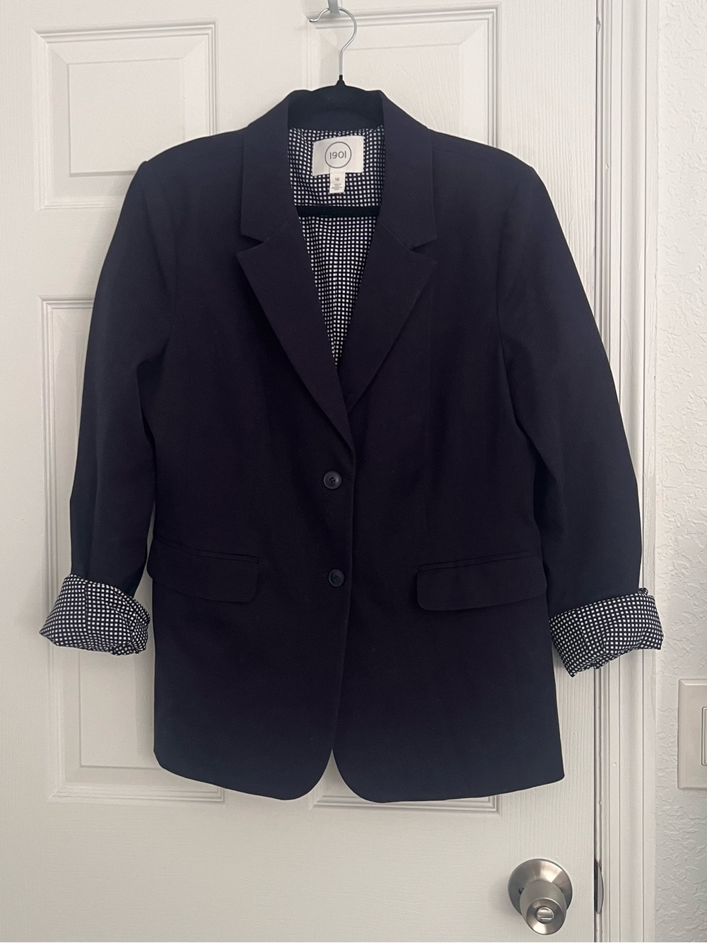 1901 Women's Navy Tailored Blazer